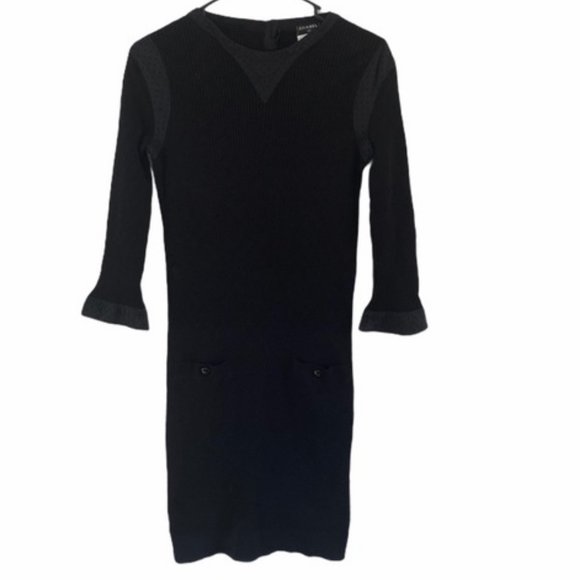 Classic CHANEL Solid Black Ribbed Stretch Dress - Picture 5 of 16